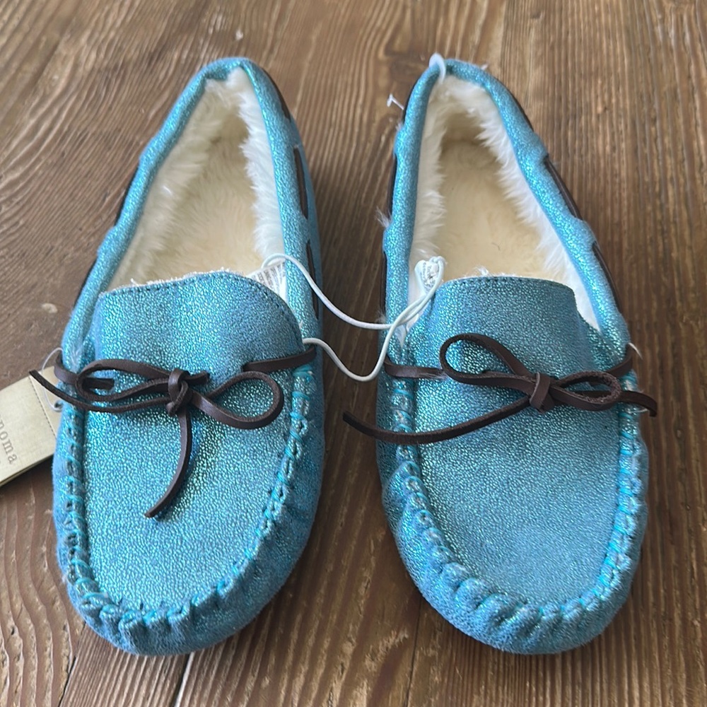 Women’s Sonoma blue sparkle loafers, size medium (7/8) NWT